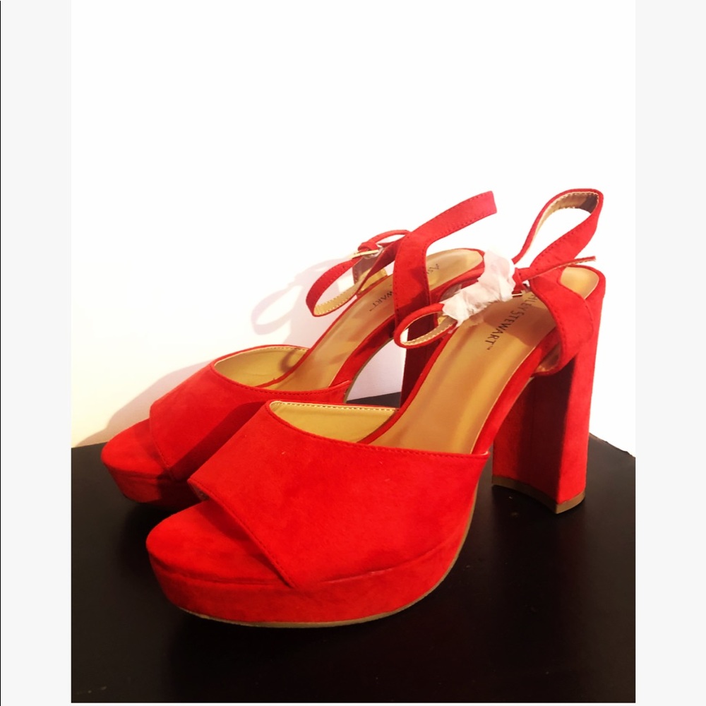 RED CHUNKY STRAPPED HEELS BU ASHLEY STEWART